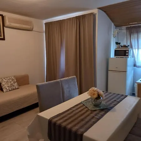 Apartment Sanja-marino *